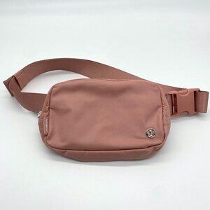 Lululemon Everywhere Belt Bag  1L Pink Pastel